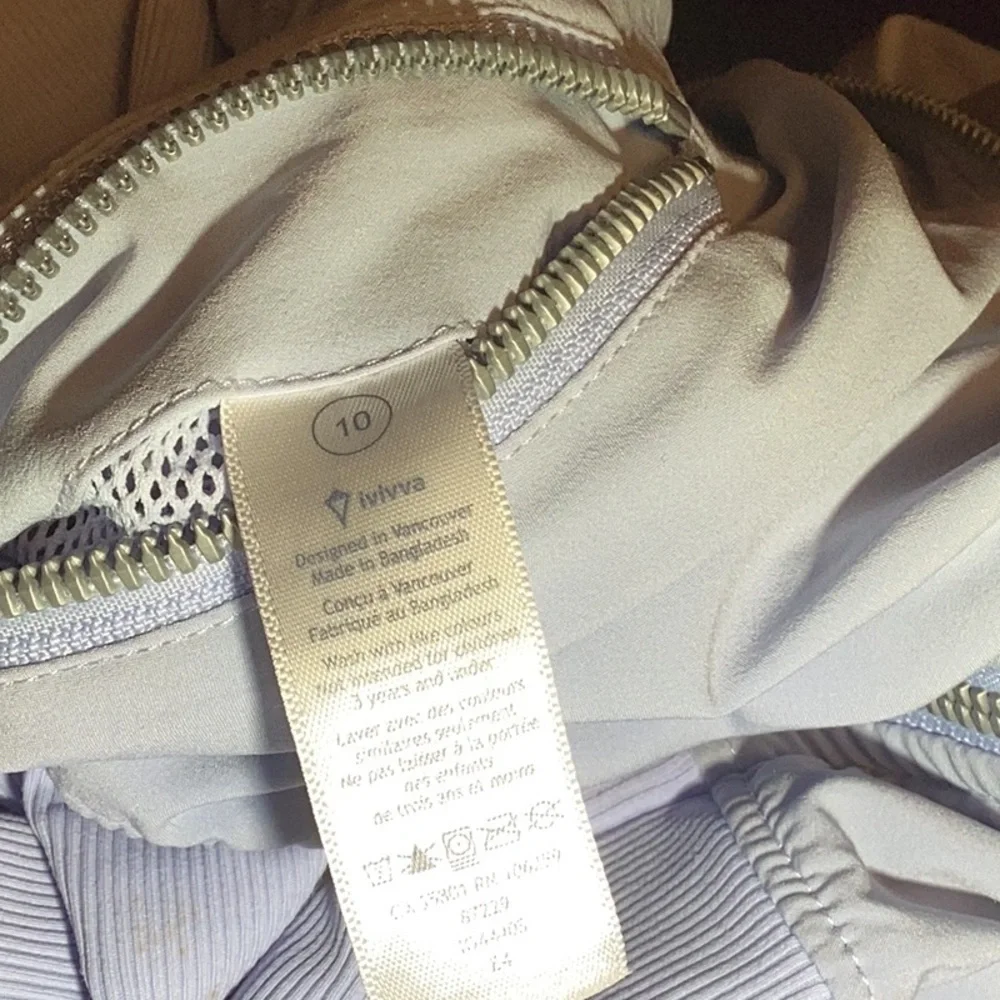 Ivivva Wild Wonder Lightweight Jacket size 10